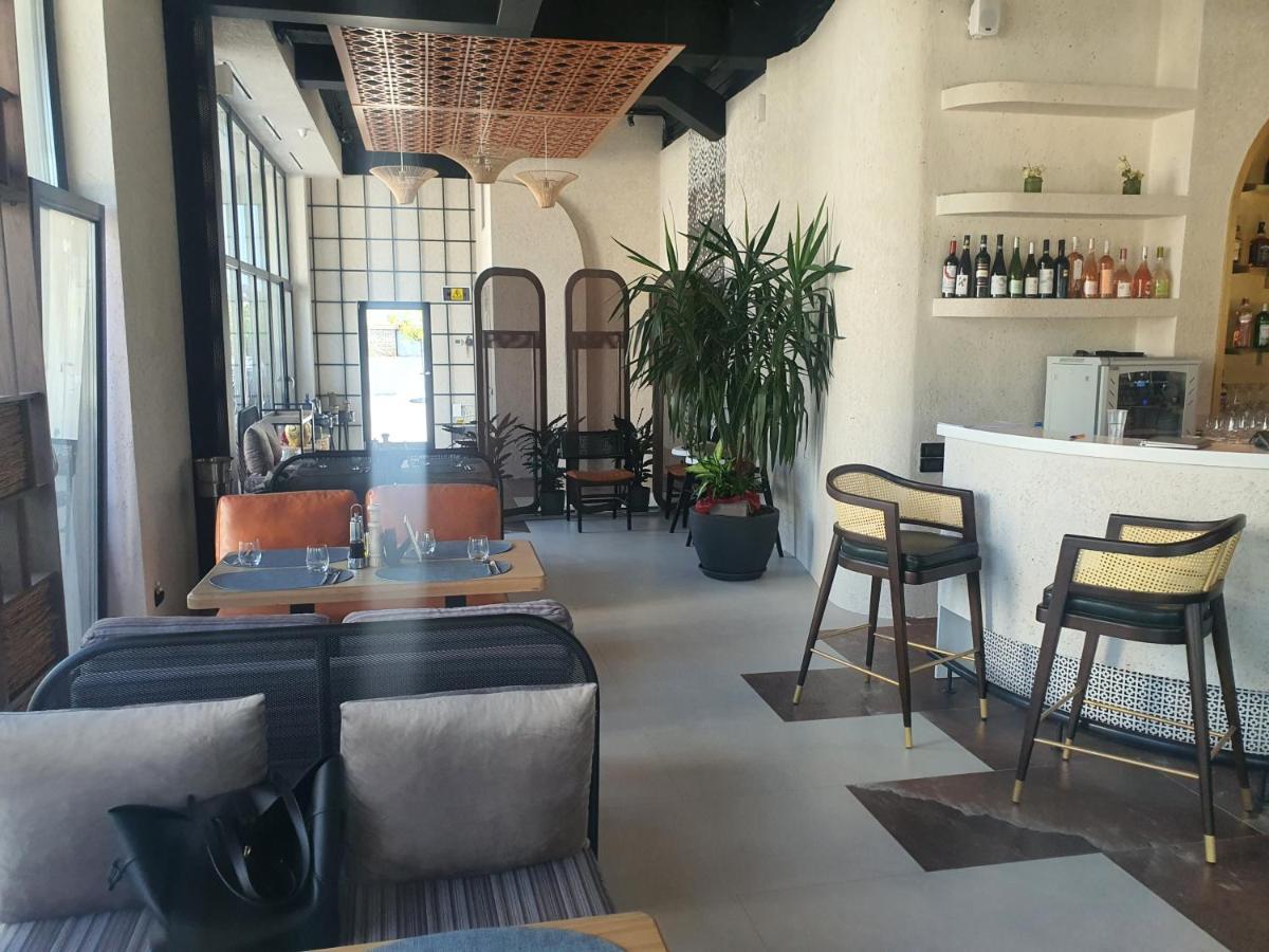 Grey Residence Apartments Tunarii Εξωτερικό φωτογραφία